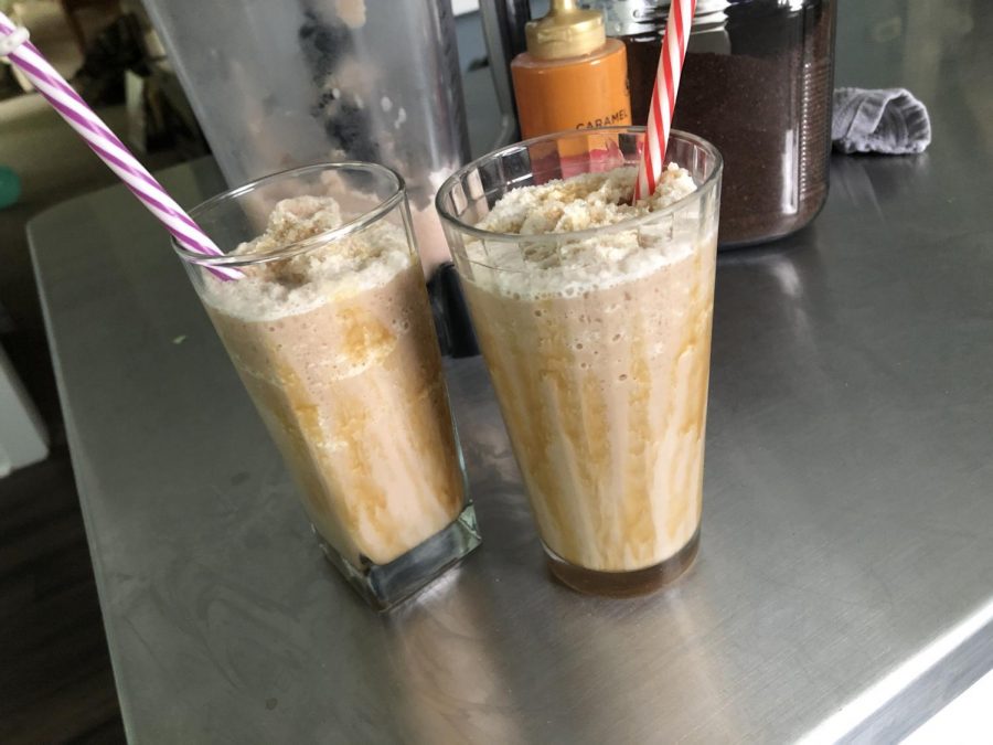 The average frappe contains 95 mg of caffeine.