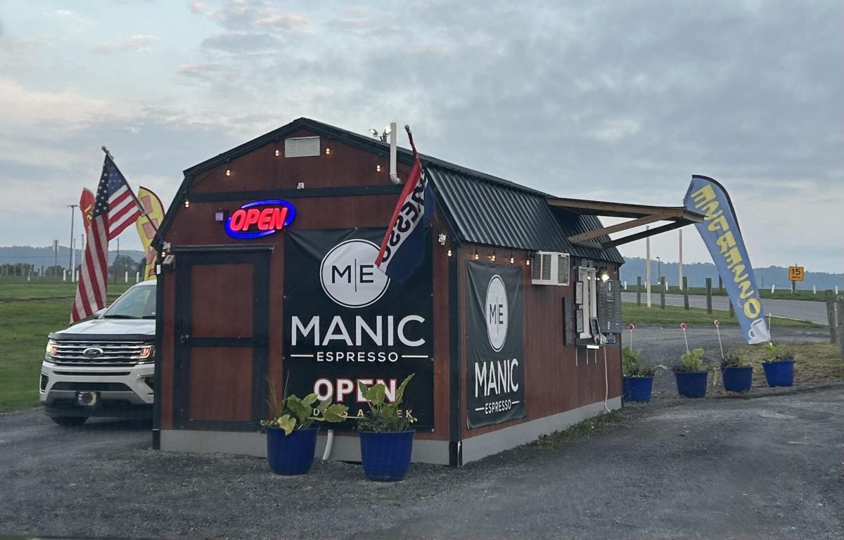 Manic's Lewisburg location. Photo credit: Mia Rowan